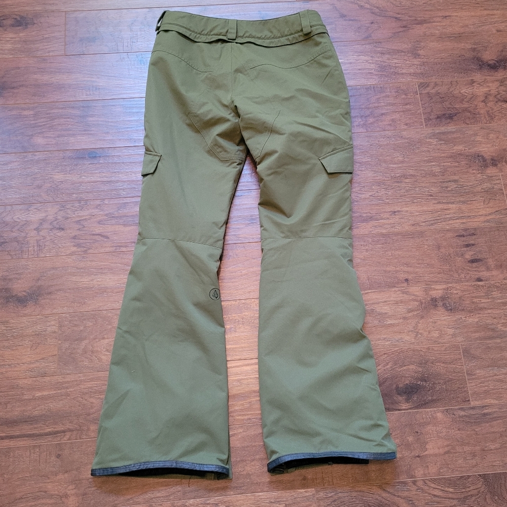 Volcom Snow Pants - Picture 2 of 9